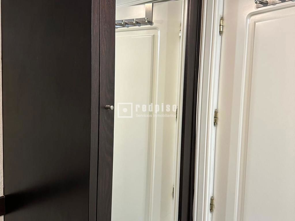 Piso en alquiler en  calle del Cardenal Tavera, Hortaleza, Madrid  3/34