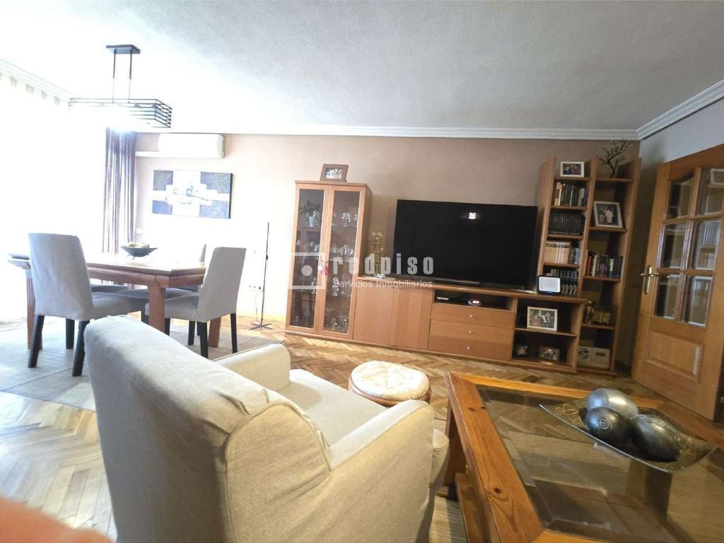 Piso en venta en Torrejón De Ardoz, Madrid 5/30