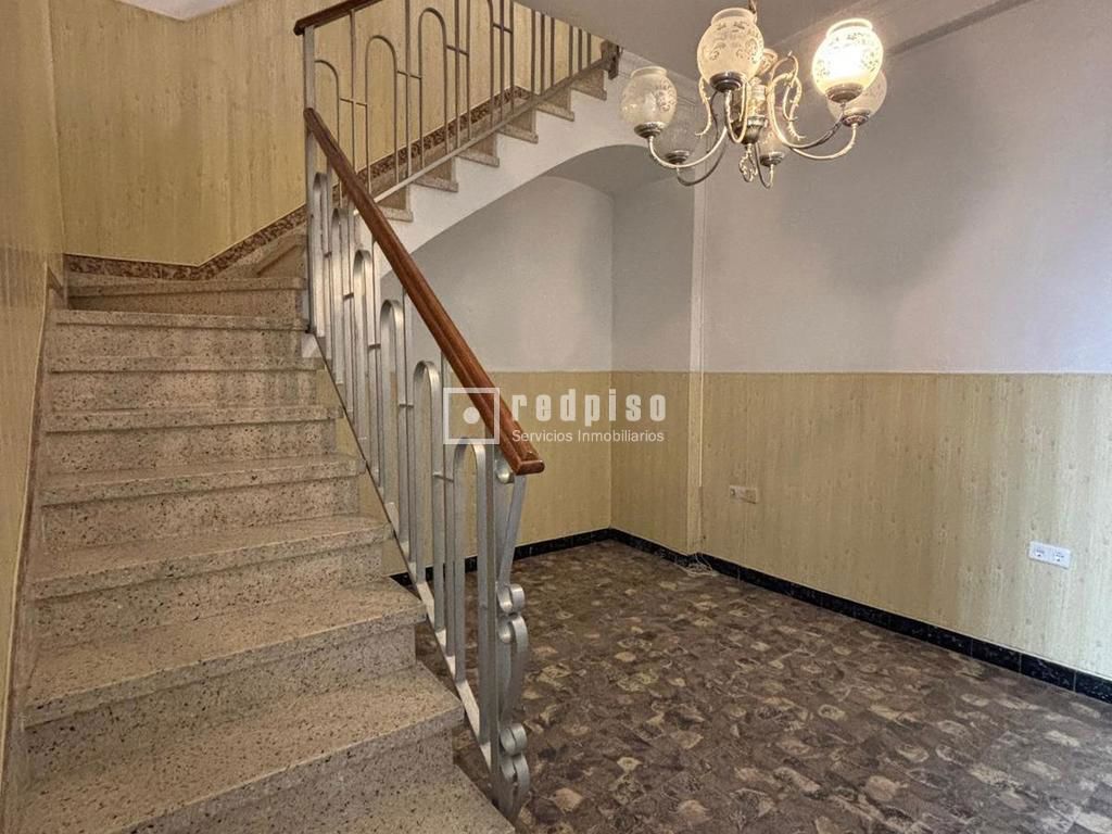 Casa en venta en  calle de Manuel López Farfán, San Juan de Aznalfarache, Sevilla  7/25