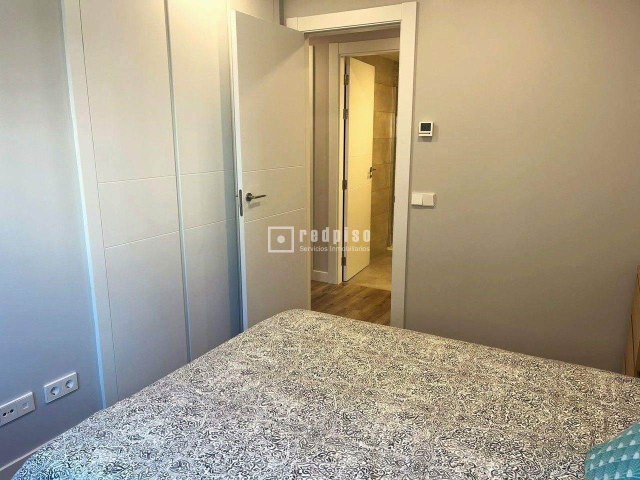 Piso en alquiler en  avenida de Isabel de Valois, Madrid  37/61