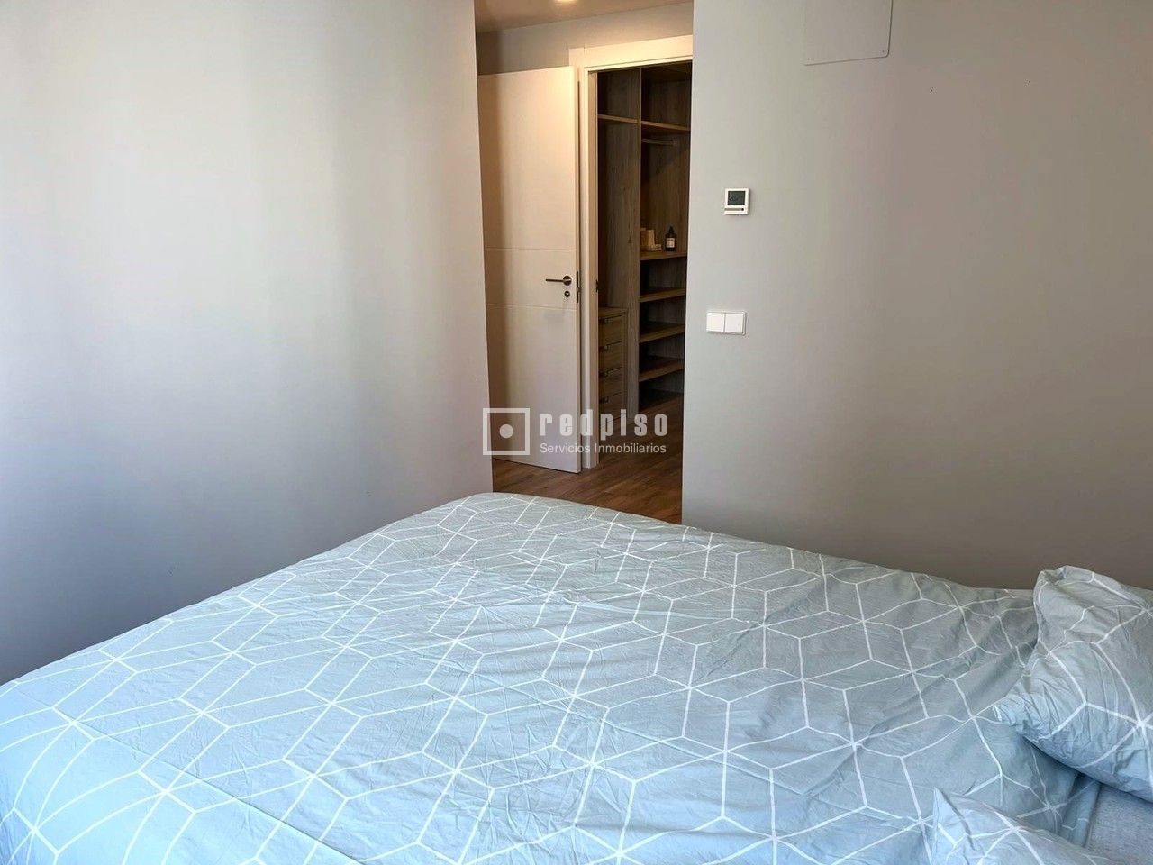 Piso en alquiler en  avenida de Isabel de Valois, Madrid  25/61