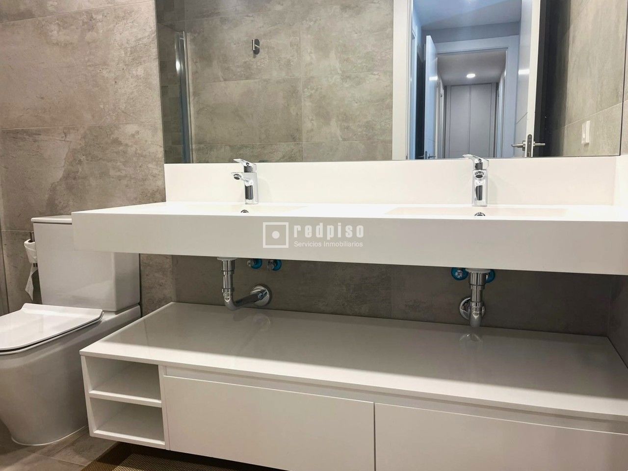 Piso en alquiler en  avenida de Isabel de Valois, Madrid  34/61