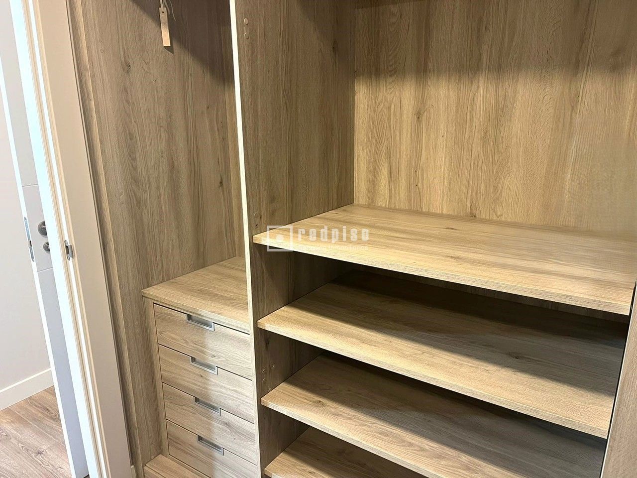 Piso en alquiler en  avenida de Isabel de Valois, Madrid  26/61