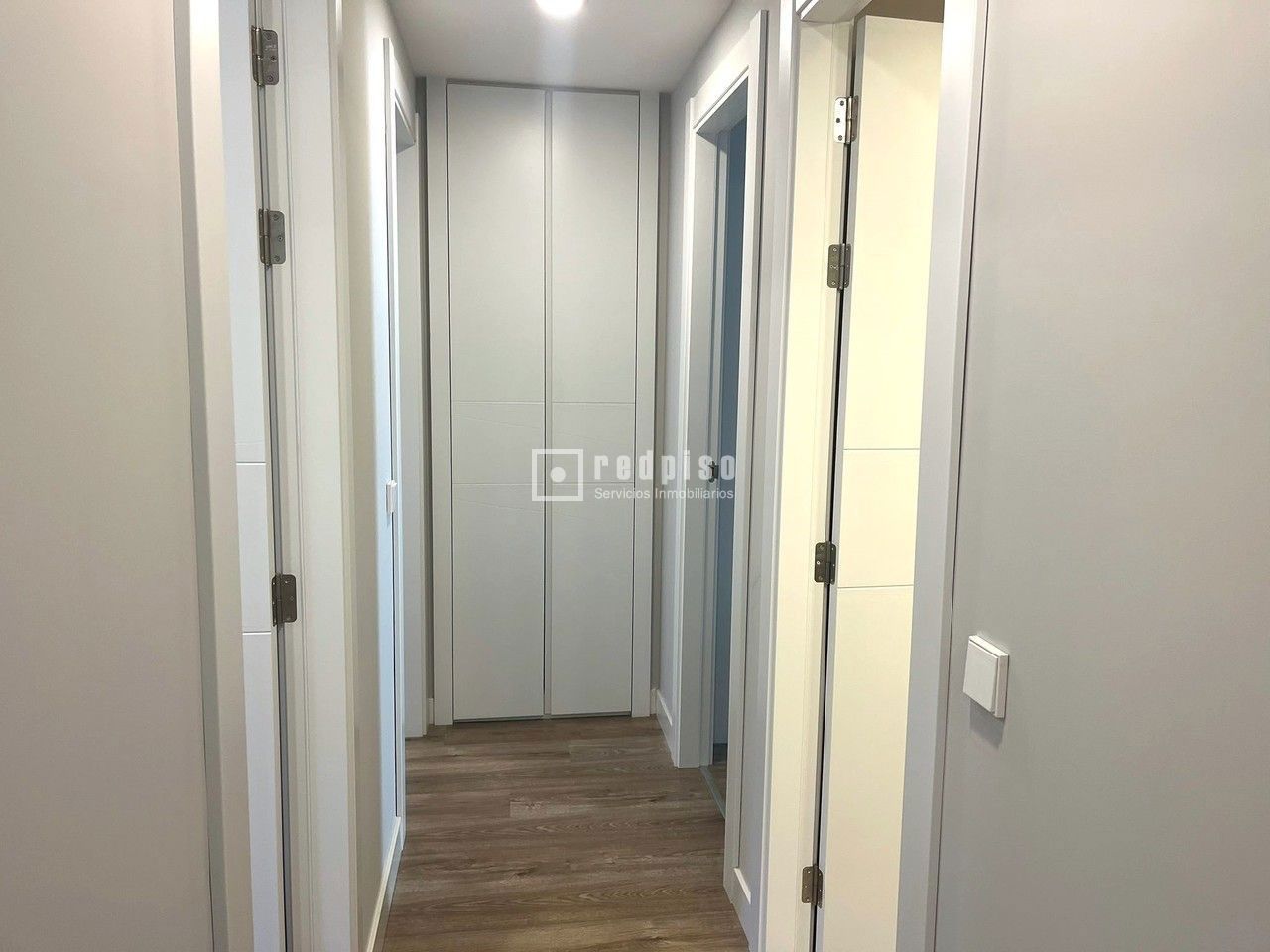 Piso en alquiler en  avenida de Isabel de Valois, Madrid  22/61