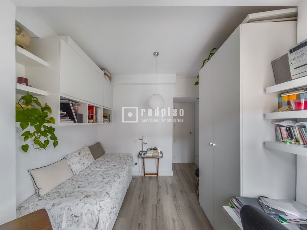 Piso en venta en paseo Del Marqués De Zafra, Salamanca, Madrid 12/18