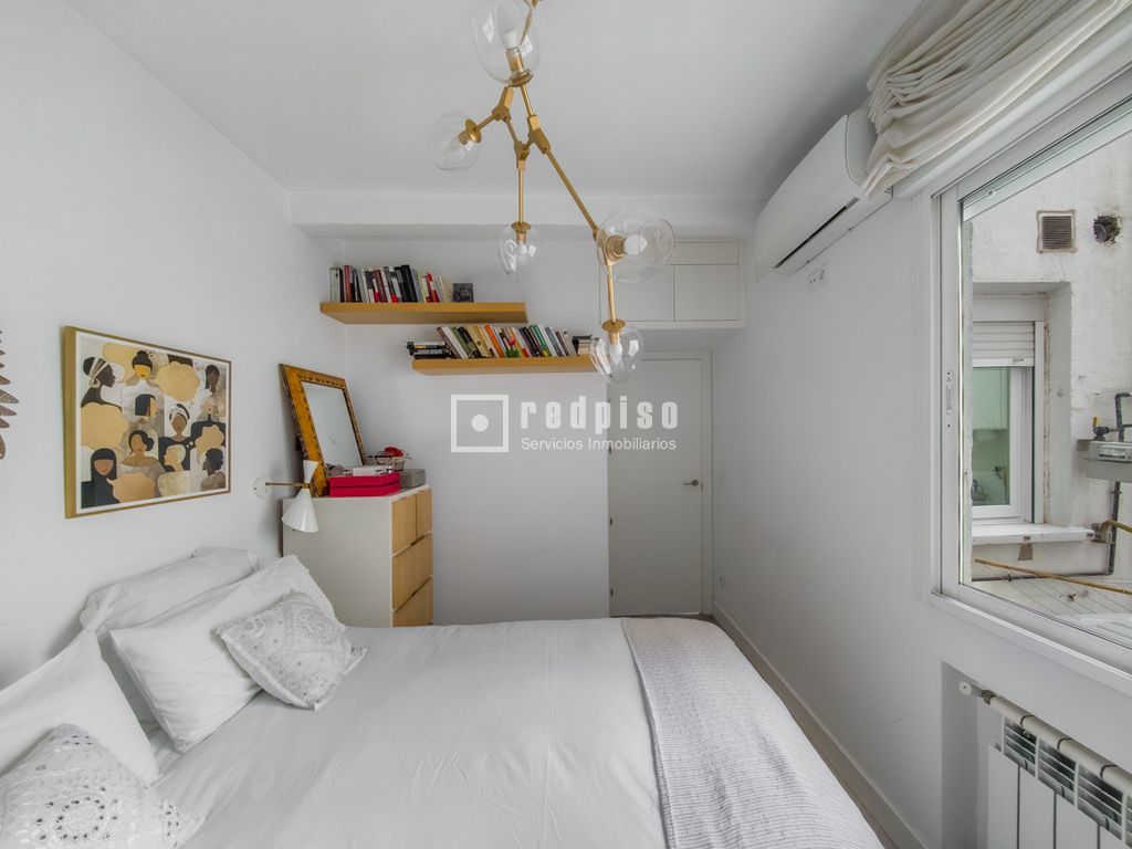 Piso en venta en paseo Del Marqués De Zafra, Salamanca, Madrid 6/18