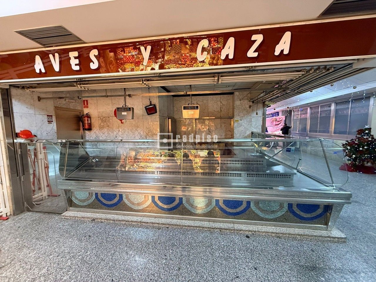 Local en venta en avenida De Bucaramanga, Madrid, Madrid 2/7