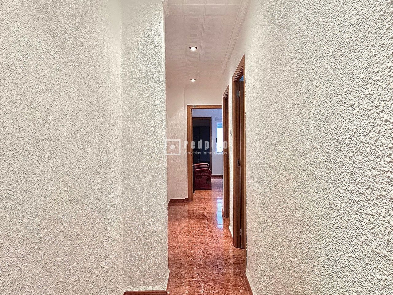 Piso en venta en  Aldaia, Valencia  11/35