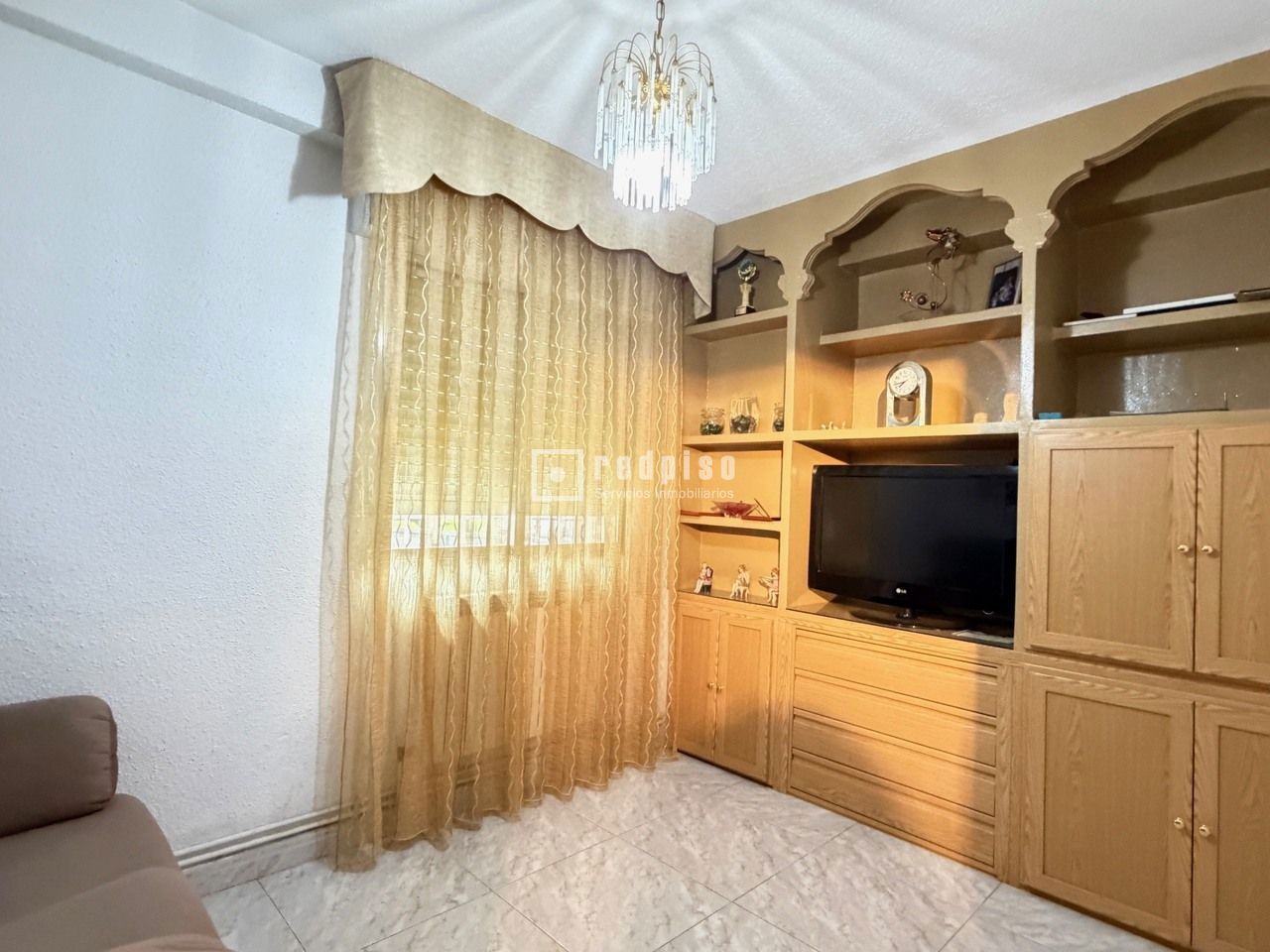 Piso en venta en Zarzaquemada, Madrid 14/18