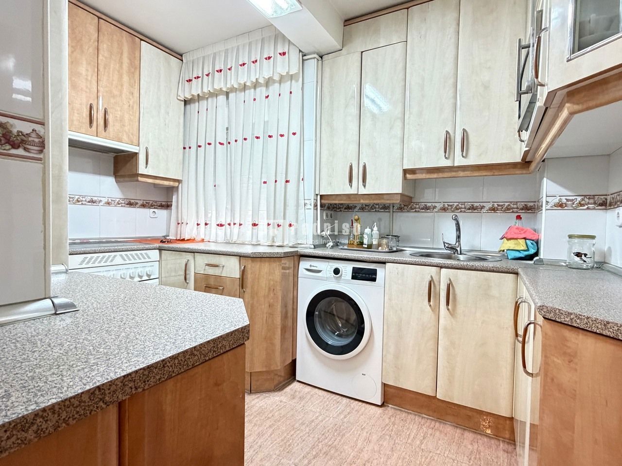 Piso en venta en Zarzaquemada, Madrid 7/18