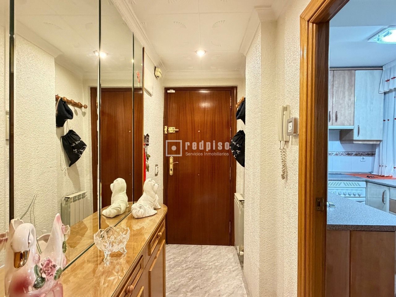 Piso en venta en Zarzaquemada, Madrid 6/18