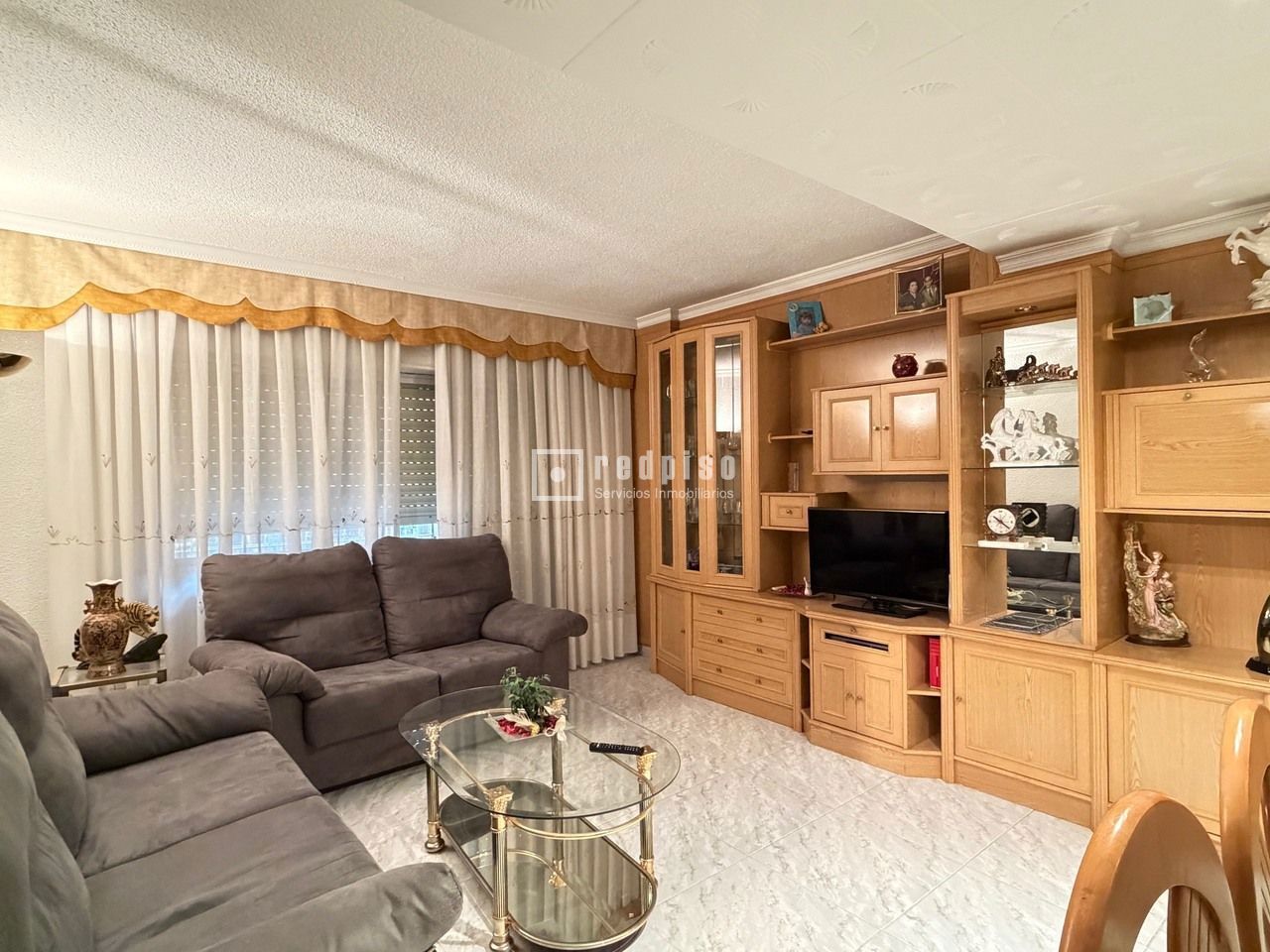 Piso en venta en Zarzaquemada, Madrid 5/18