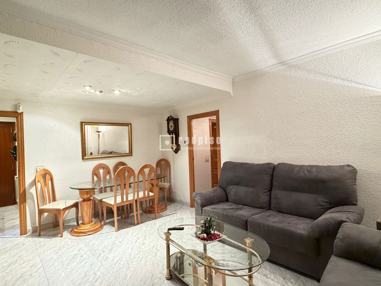 Piso en venta en Zarzaquemada, Madrid 3/18