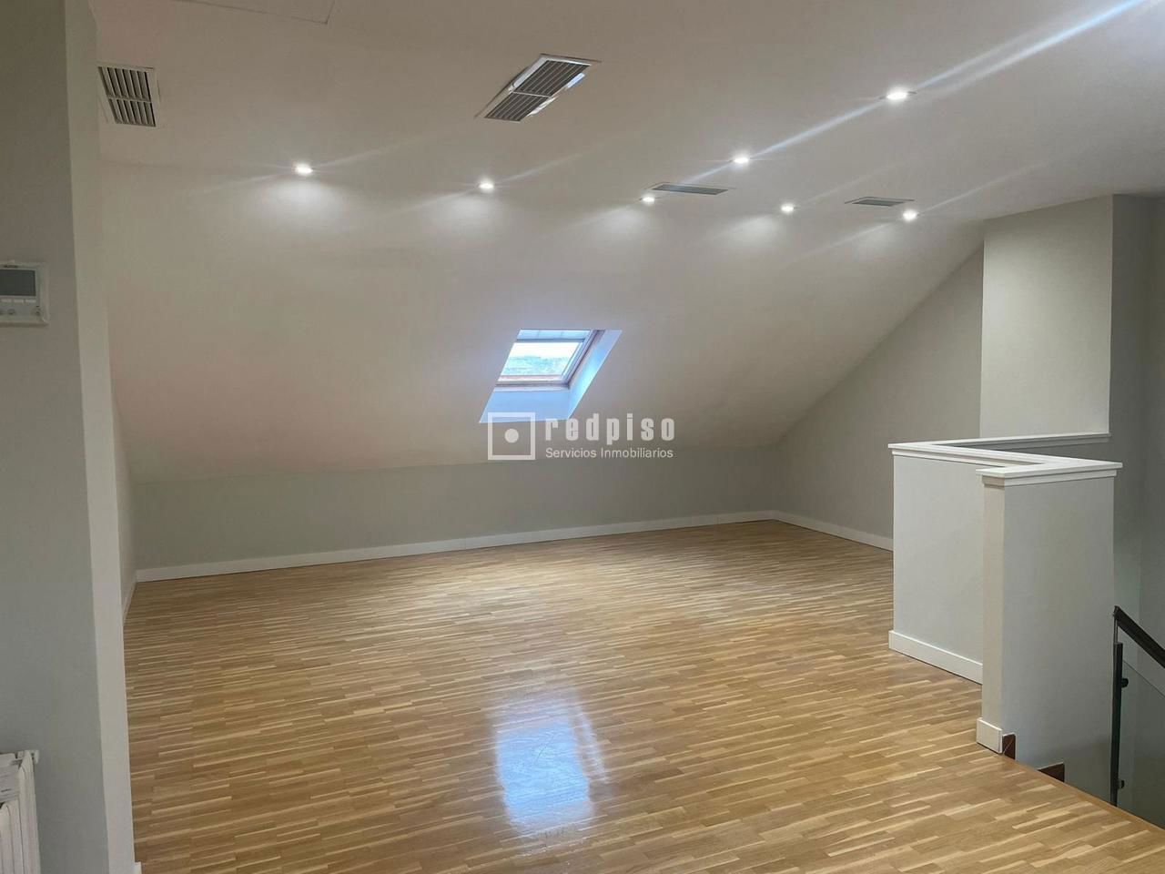 Casa en alquiler en  Boadilla del Monte, Madrid  38/42