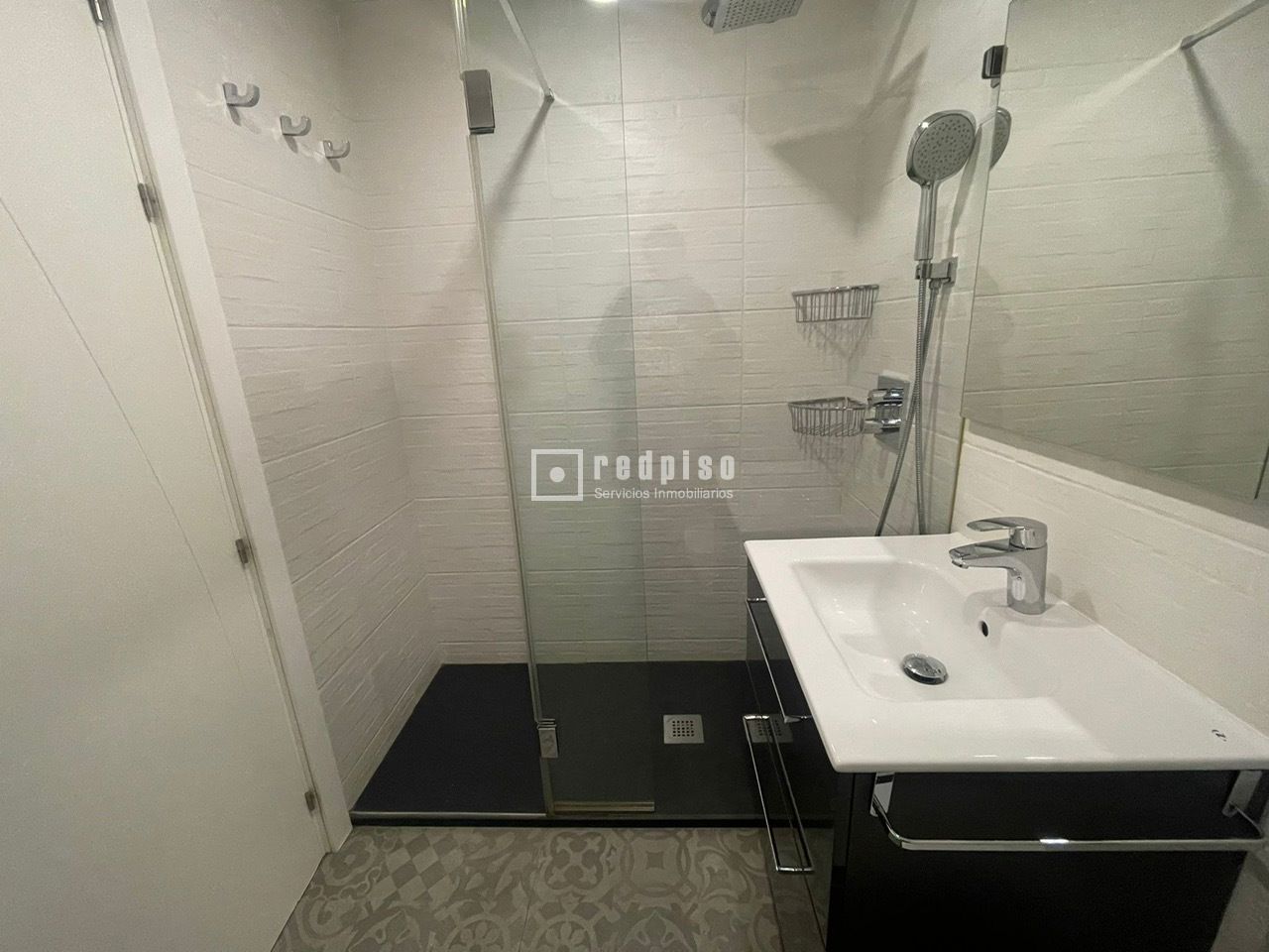 Casa en alquiler en  Boadilla del Monte, Madrid  11/42