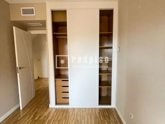 Casa en alquiler en  Boadilla del Monte, Madrid  18/42