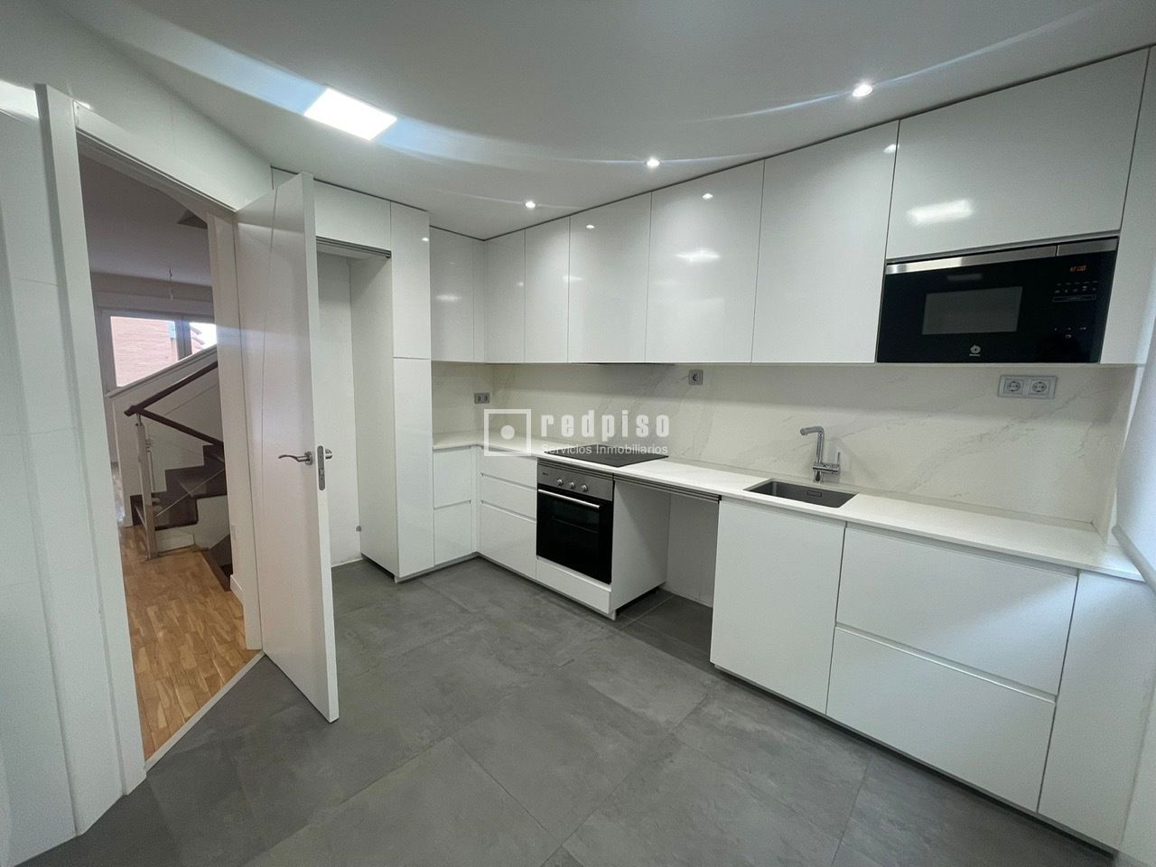 Casa en alquiler en  Boadilla del Monte, Madrid  1/42