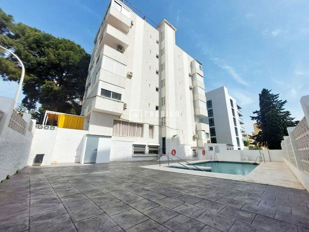 Piso en alquiler en  Benalmádena, Málaga  22/36