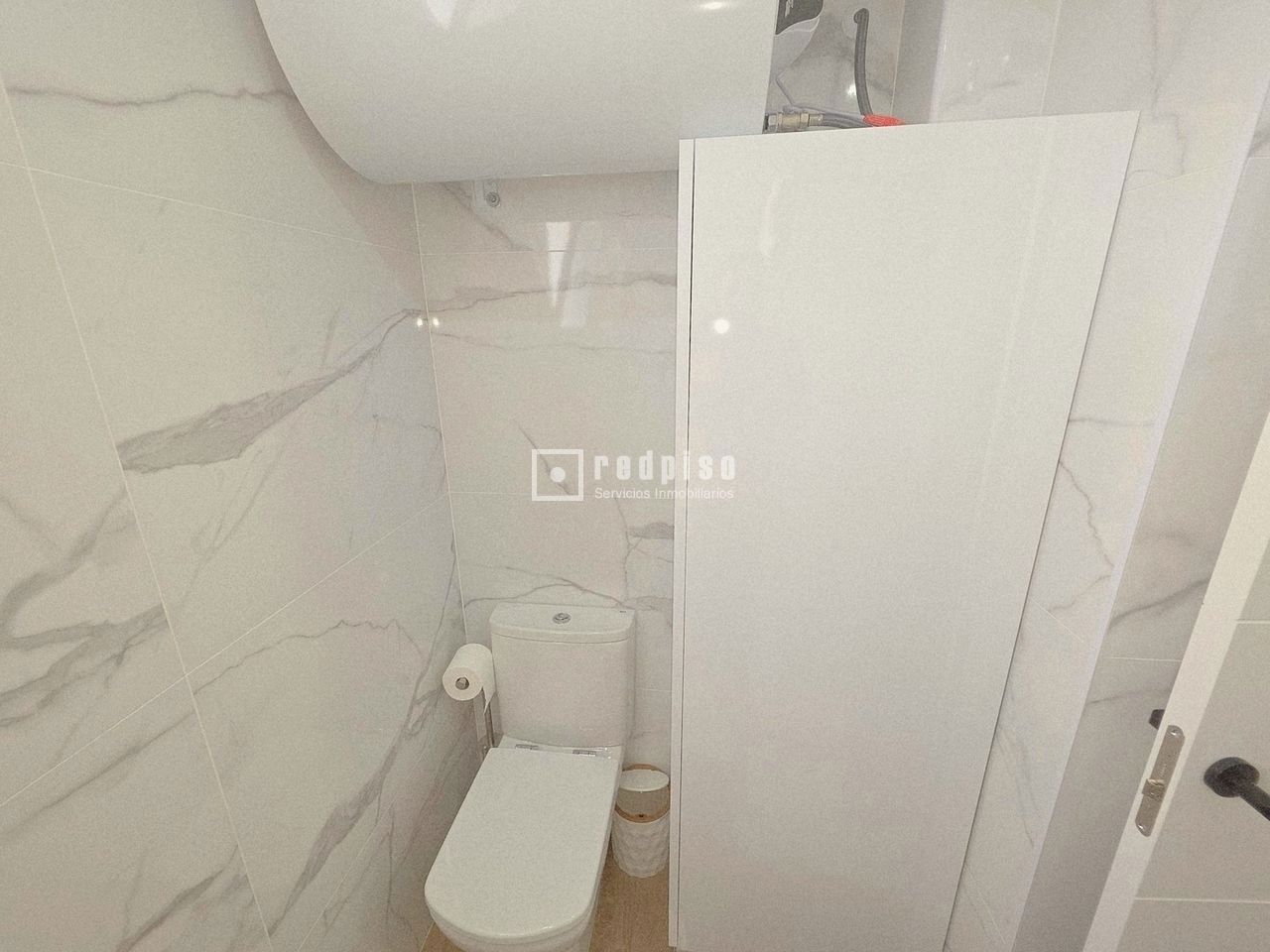 Piso en alquiler en  Benalmádena, Málaga  21/36