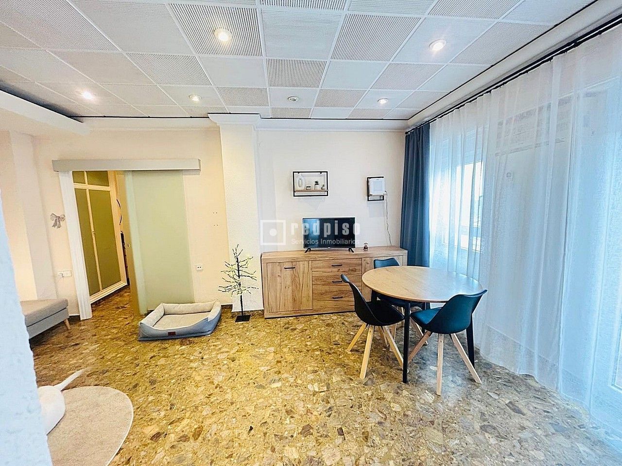 Piso en venta en  Xirivella, Valencia  8/26