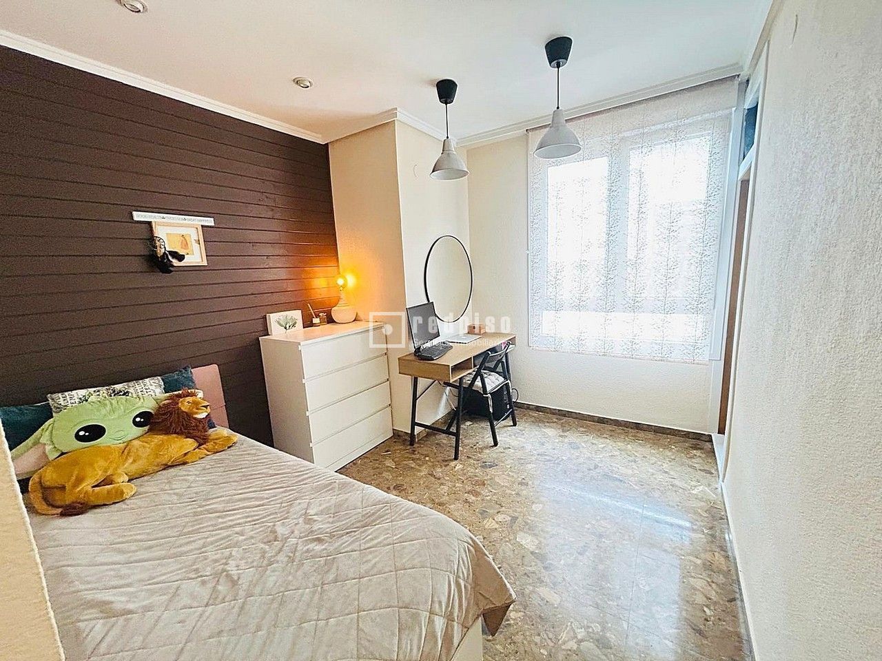 Piso en venta en  Xirivella, Valencia  22/26