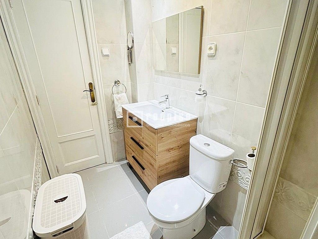 Piso en venta en  Xirivella, Valencia  19/26