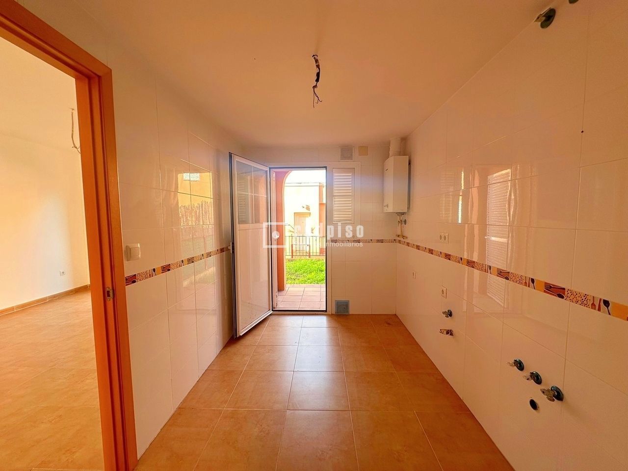 Casa en venta en  avenida Amatista, Málaga  9/32