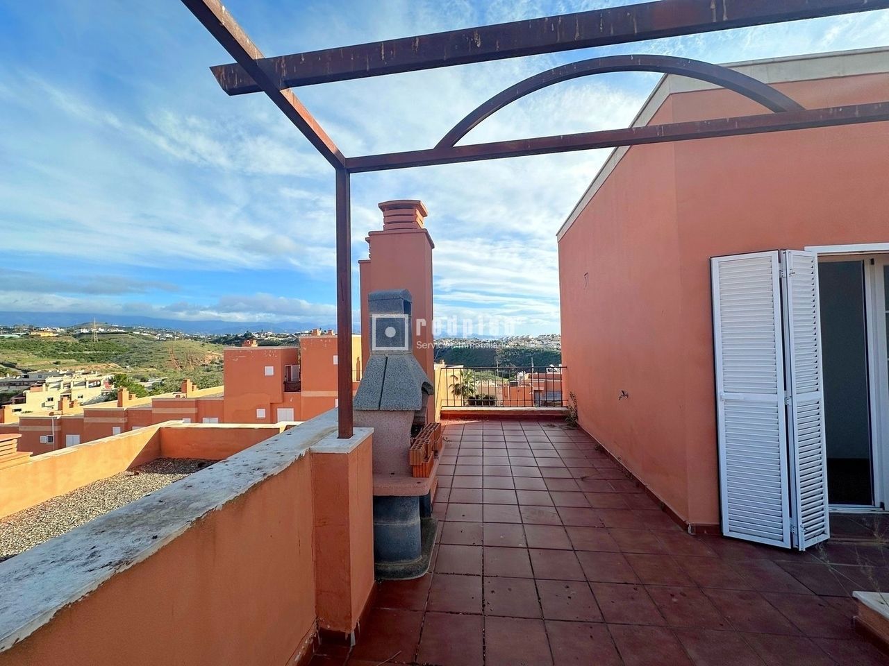 Casa en venta en  avenida Amatista, Málaga  27/32