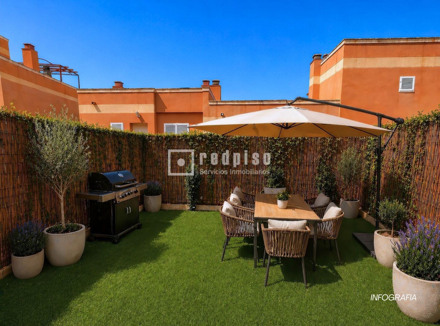Casa en venta en  avenida Amatista, Málaga  1/1