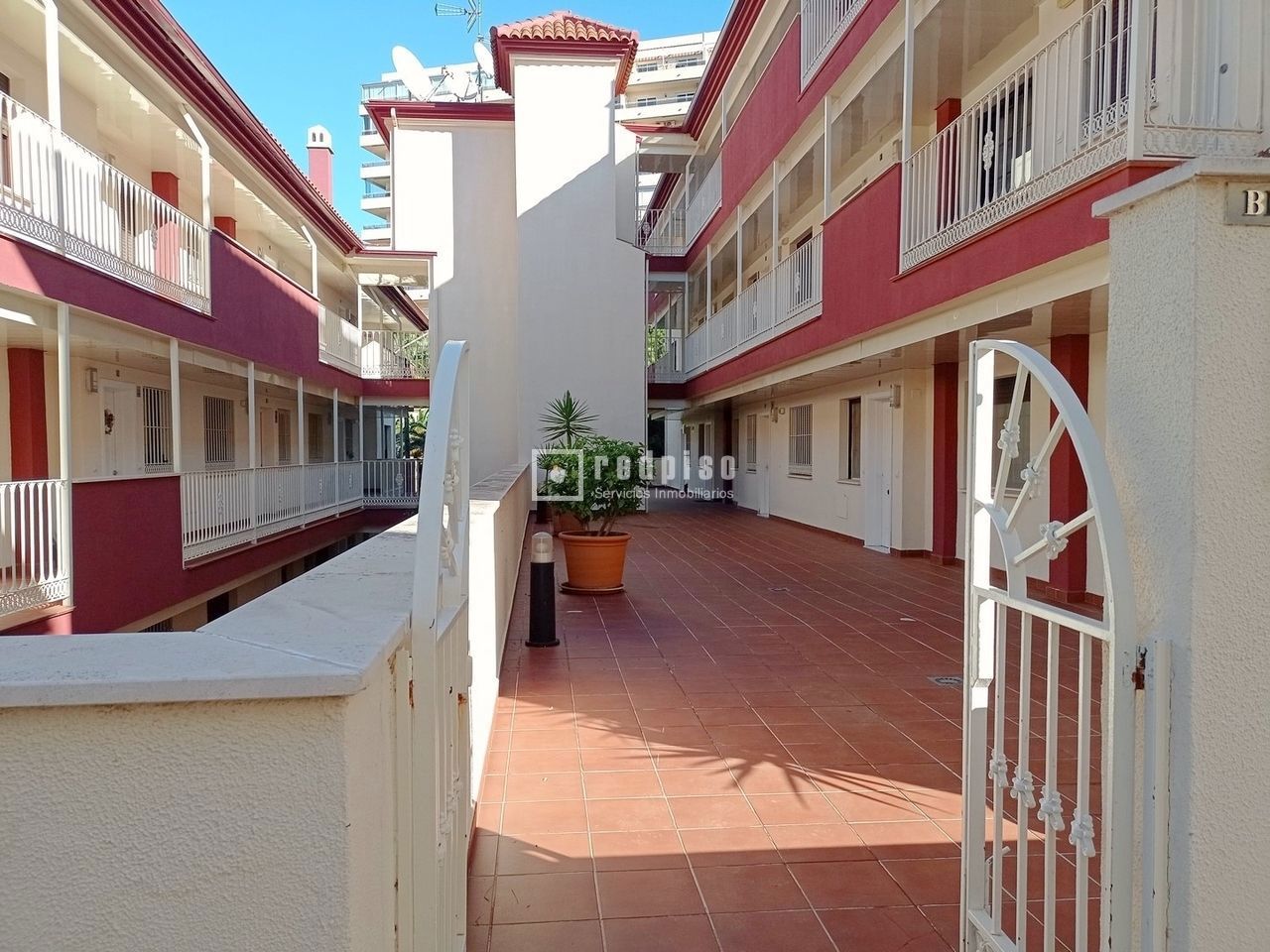 Piso en venta en  ronda del Golf Este, Benalmádena, Málaga  20/26
