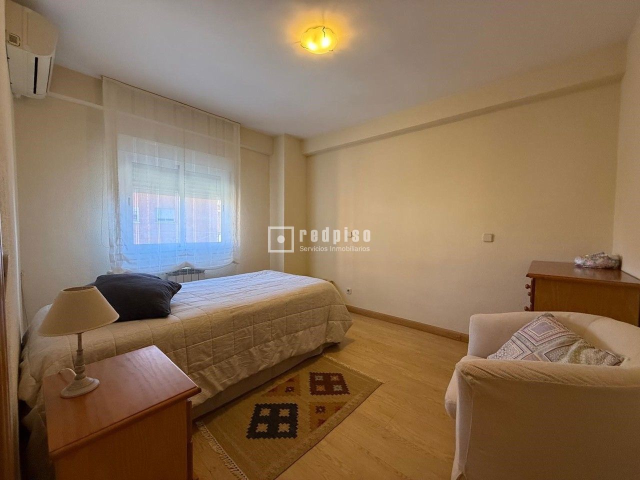 Piso en venta en calle De Ocaña, Madrid, Madrid 20/35