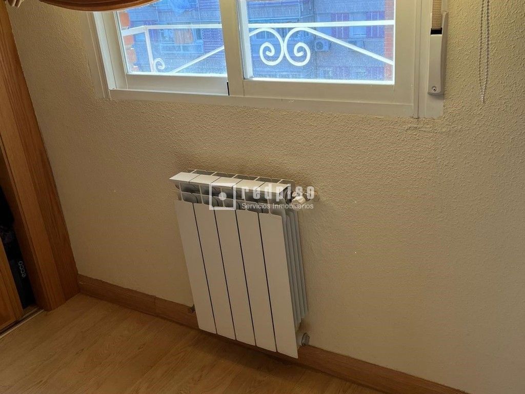 Piso en venta en calle De Ocaña, Madrid, Madrid 26/35