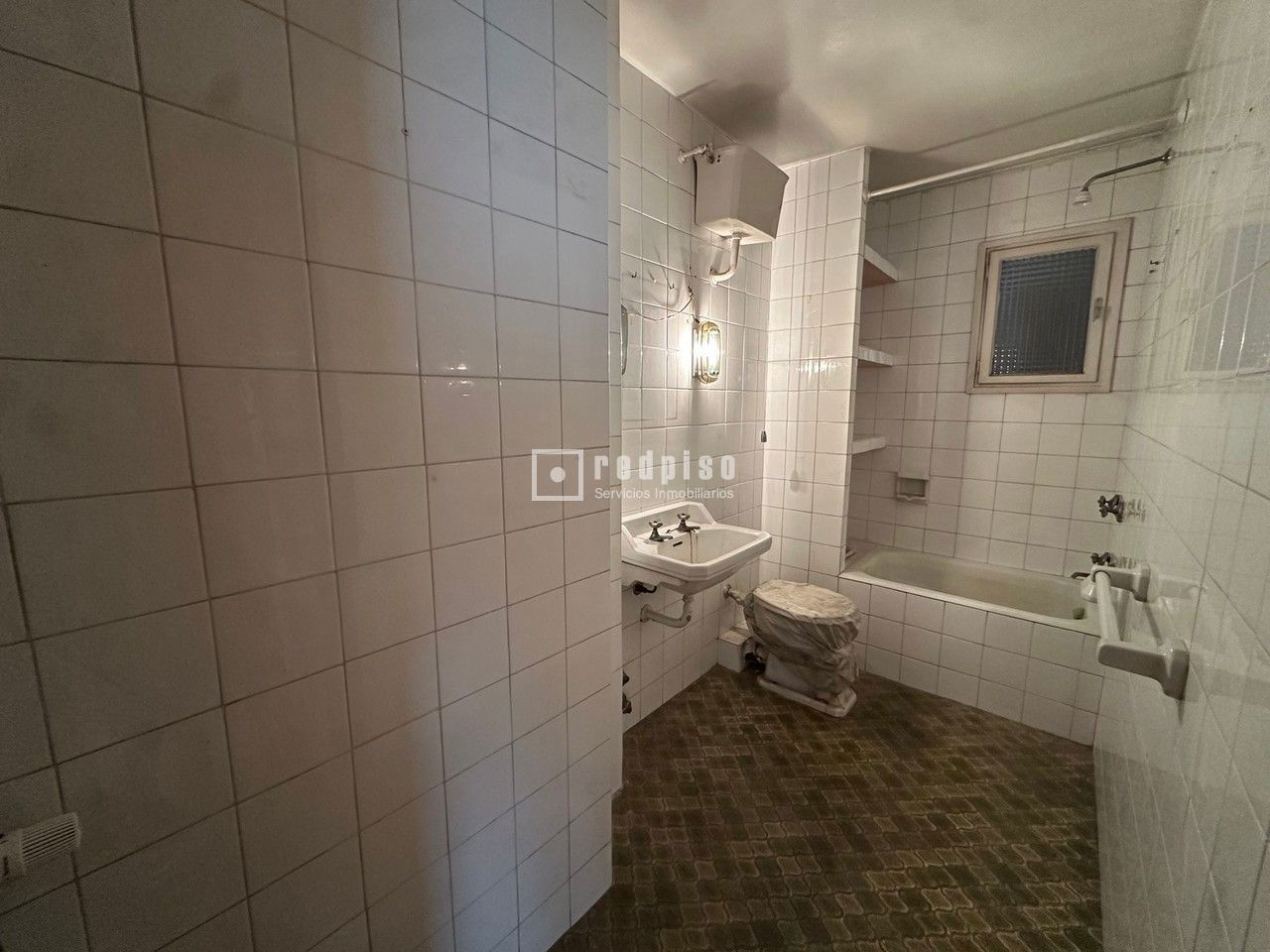 Piso en venta en calle De Aguilón, Madrid, Madrid 16/25