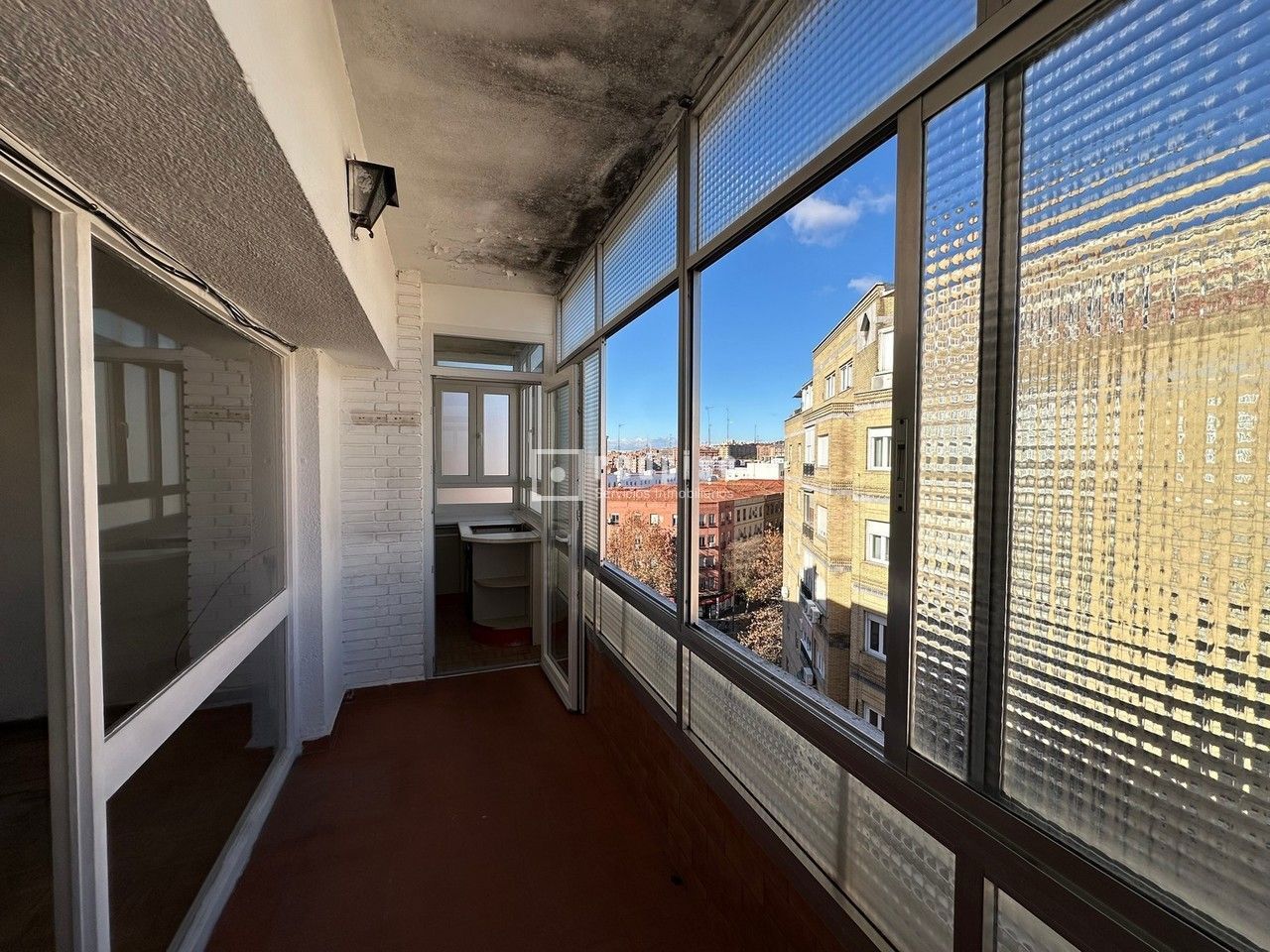 Piso en venta en calle De Aguilón, Madrid, Madrid 6/25