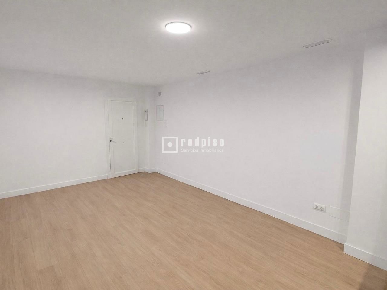Piso en venta en  Vallecas, Madrid  1/1