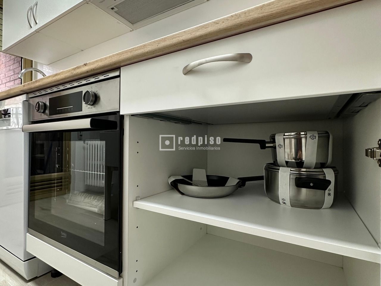 Piso en alquiler en  paseo del Hospital Militar, 8, Valladolid  8/22