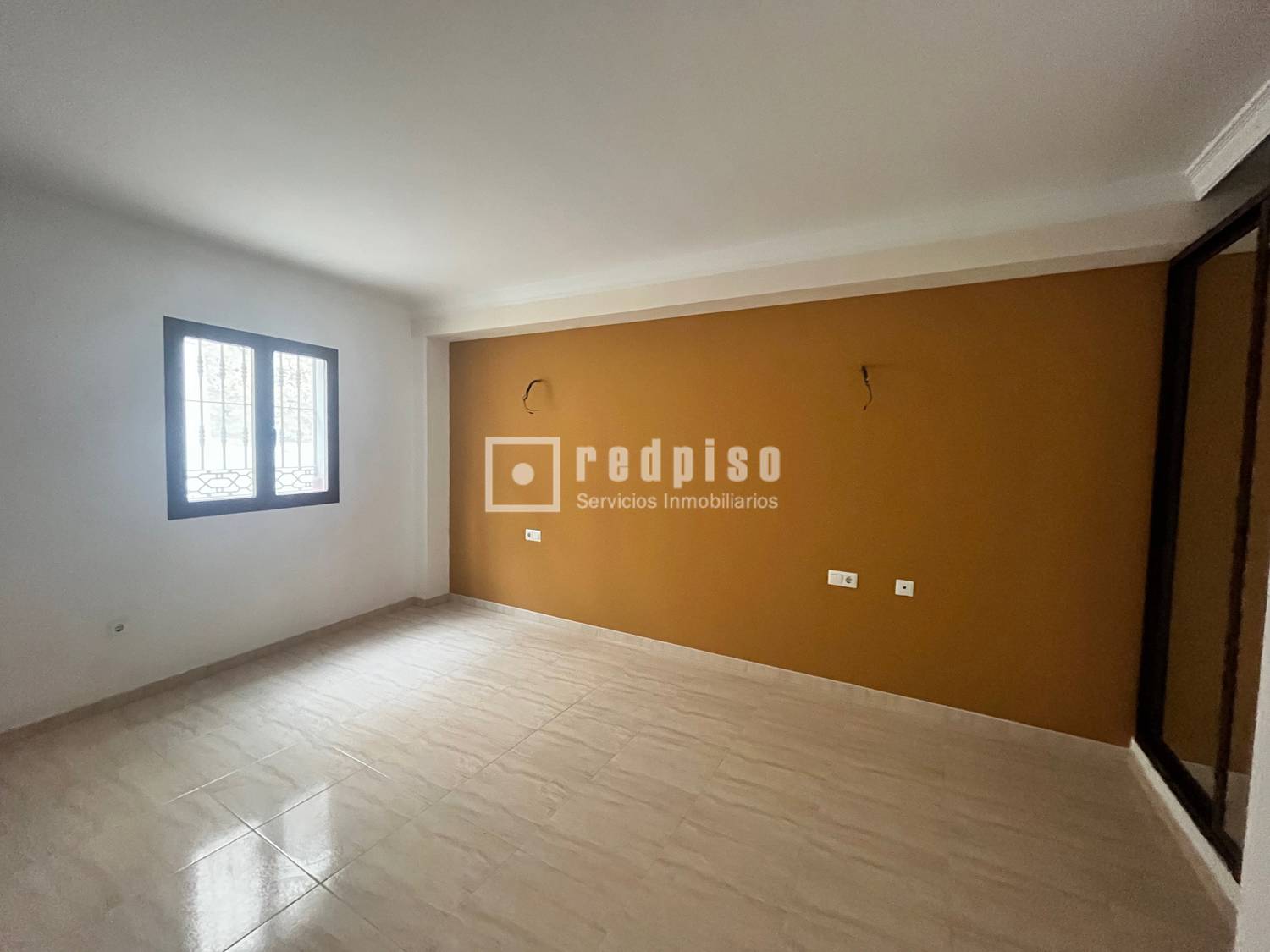 Piso en venta en  Algarrobo, Málaga  5/22