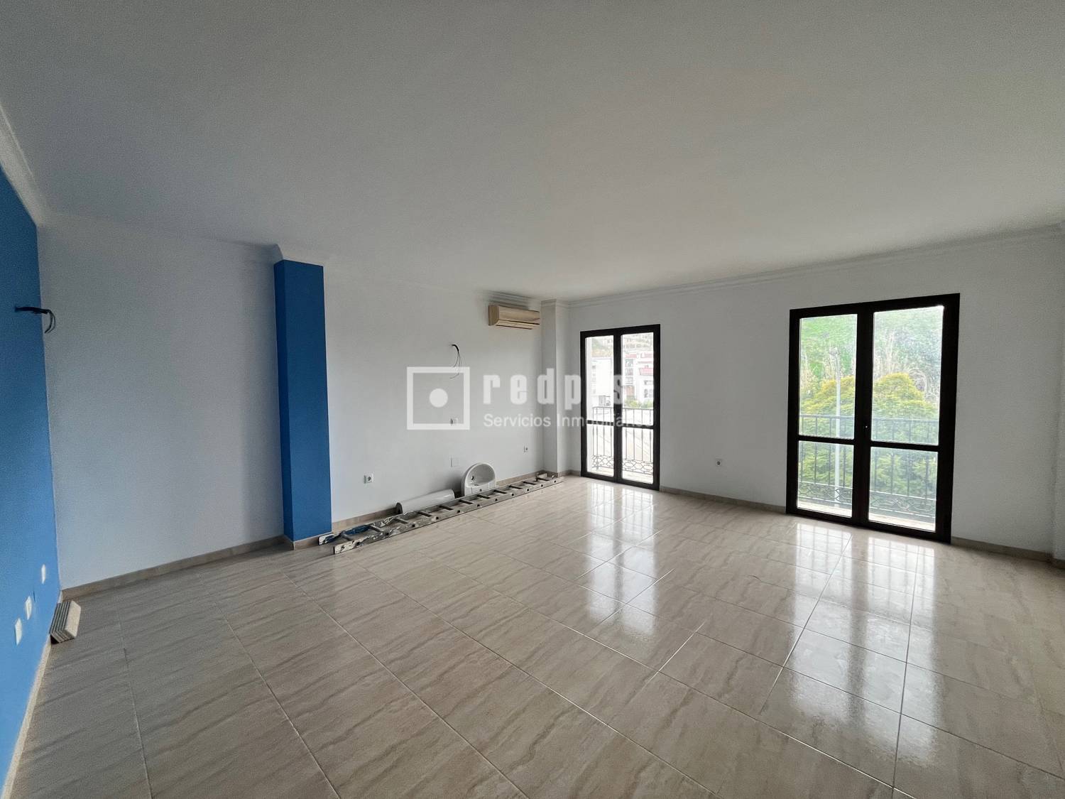 Piso en venta en  Algarrobo, Málaga  2/22