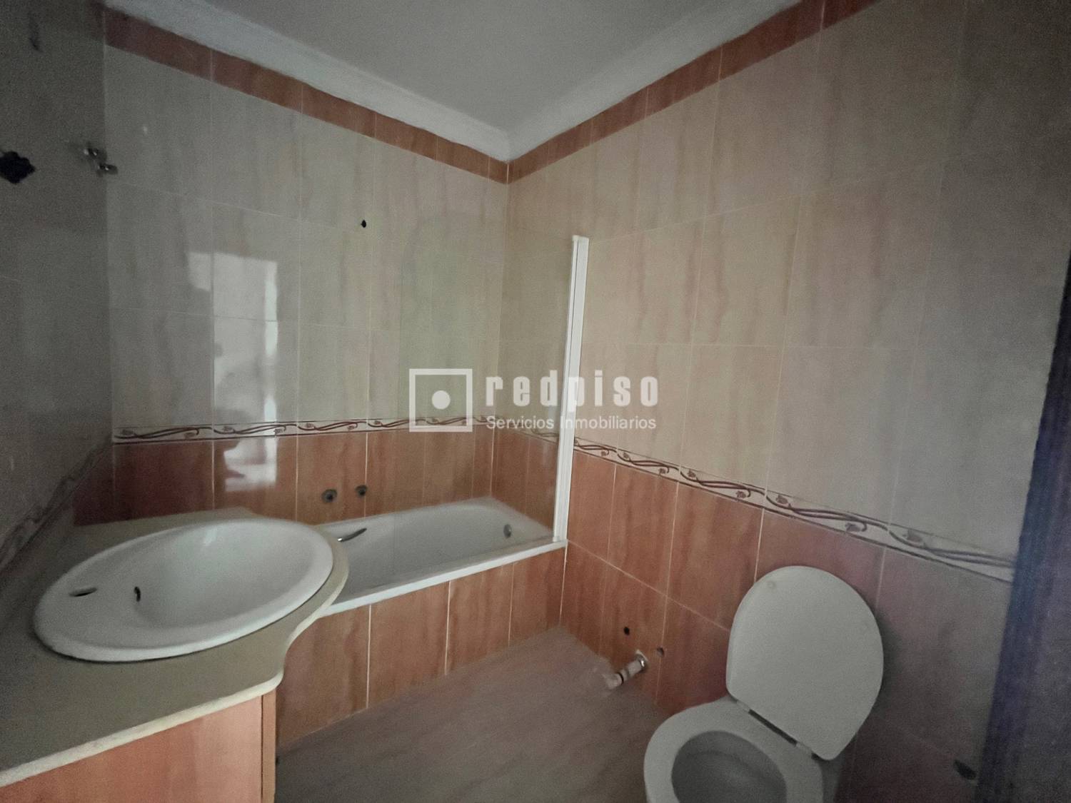 Piso en venta en  Algarrobo, Málaga  10/22