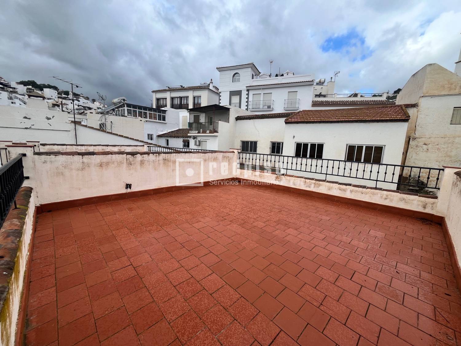 Piso en venta en  Algarrobo, Málaga  21/22