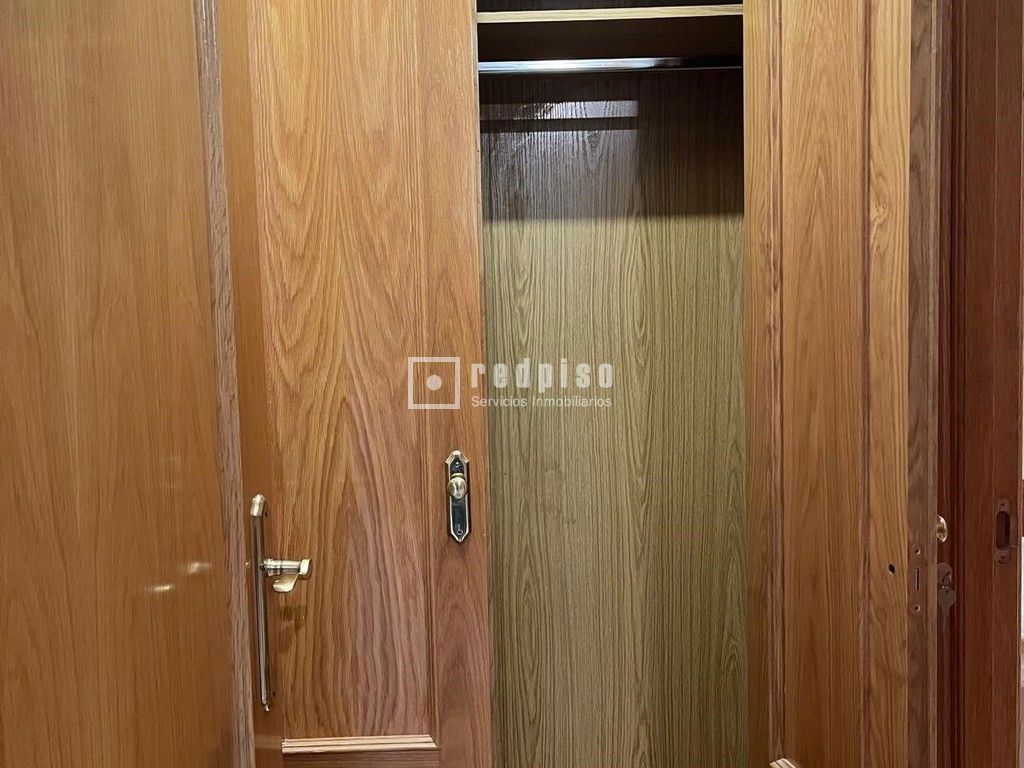 Piso en alquiler en Pozuelo De Alarcón, Madrid 12/19