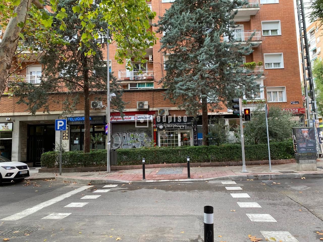 Local en alquiler en  calle de Pedro Yagüe, Usera, Madrid  1/1