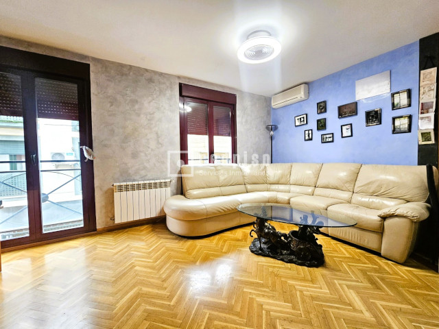 Piso en venta en Parla, Madrid 2/14