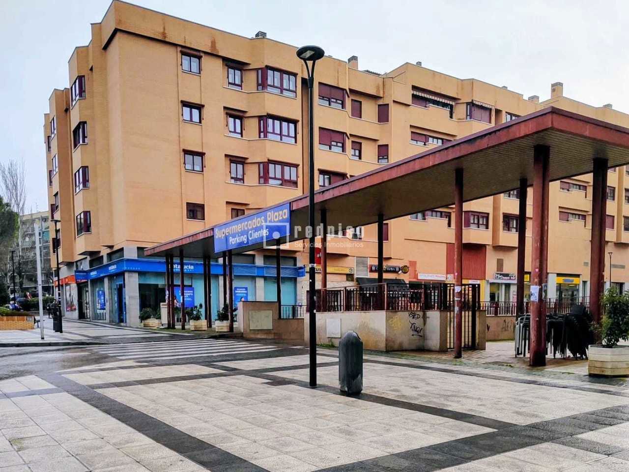 Parking en venta en  Arganda del Rey, Madrid  2/6