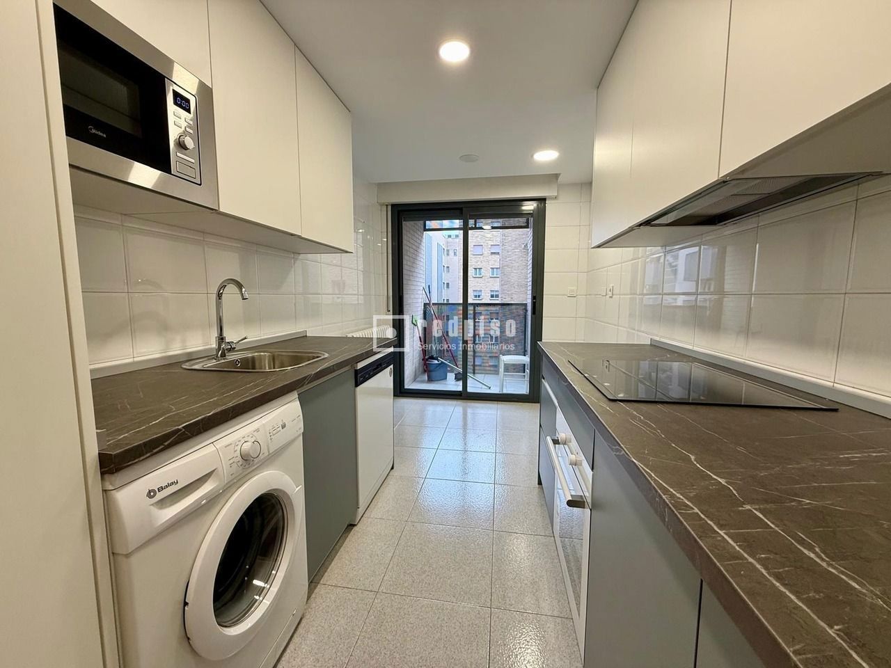 Piso en alquiler en  plaza de Mariano Arregui Canela, Zaragoza  16/44