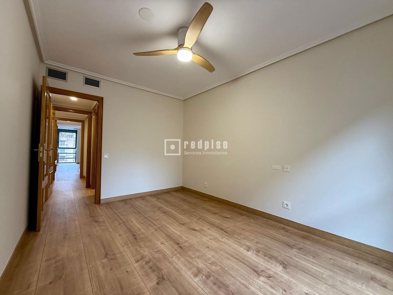 Piso en alquiler en  plaza de Mariano Arregui Canela, Zaragoza  29/44