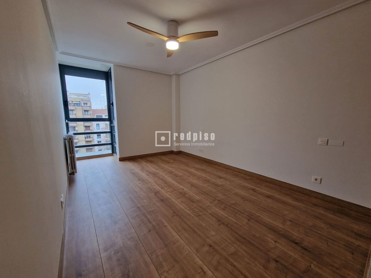 Piso en alquiler en  plaza de Mariano Arregui Canela, Zaragoza  35/44