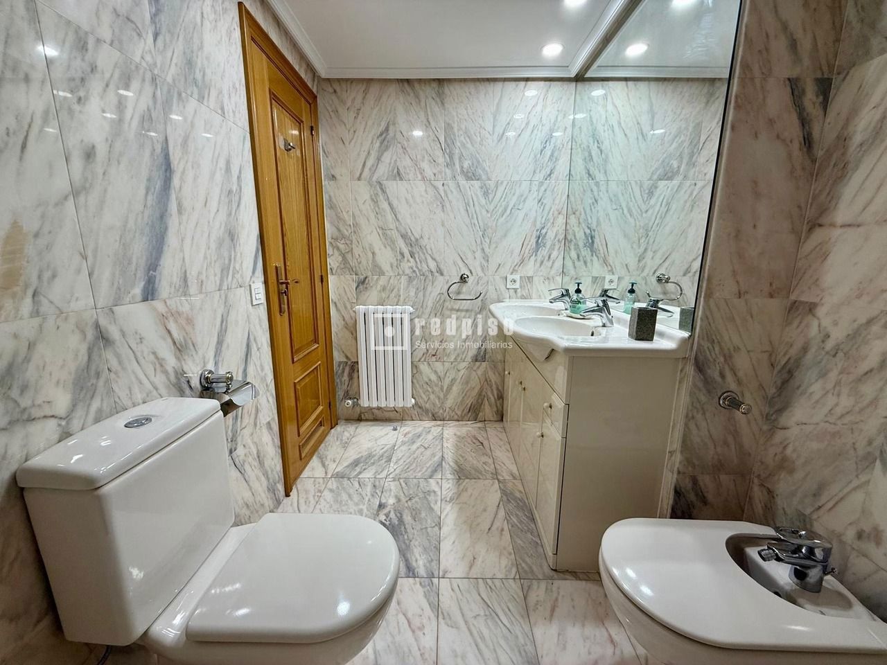 Piso en alquiler en  plaza de Mariano Arregui Canela, Zaragoza  38/44