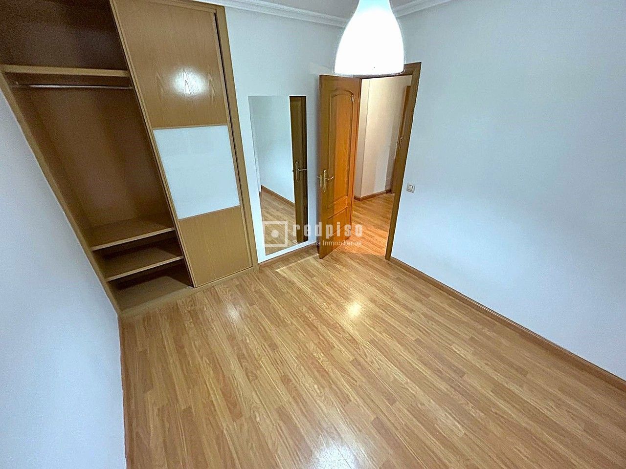 Piso en alquiler en  Coslada, Madrid  13/19