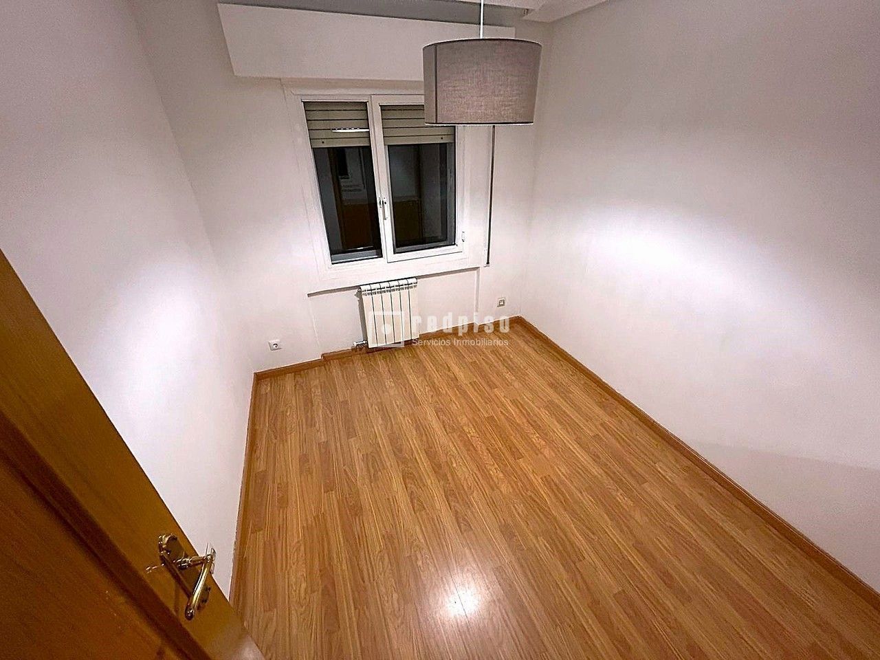 Piso en alquiler en  Coslada, Madrid  10/19